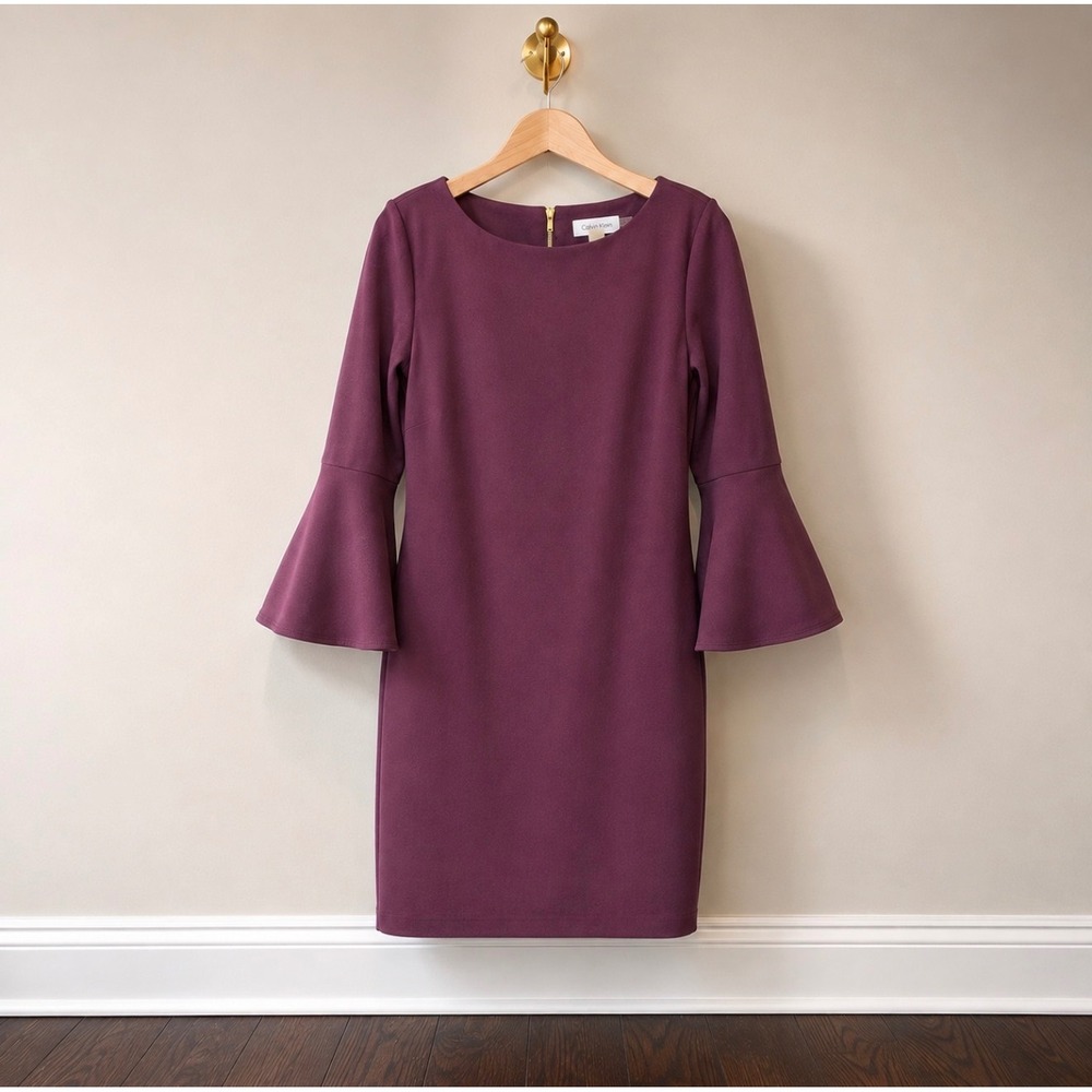Calvin Klein Plum Purple Bell Sleeve Sheath Dress Size 12 Gold Zipper Crepe